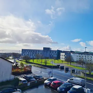ceann-boirne-apartments.galwayhotelsireland.net/
